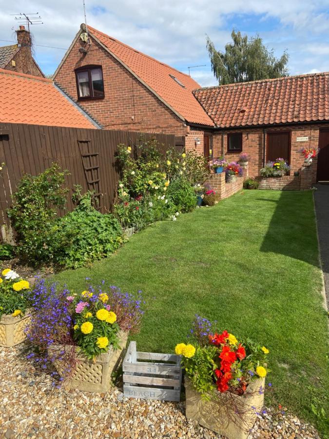 Willow Tree Cottages Newark upon Trent Extérieur photo