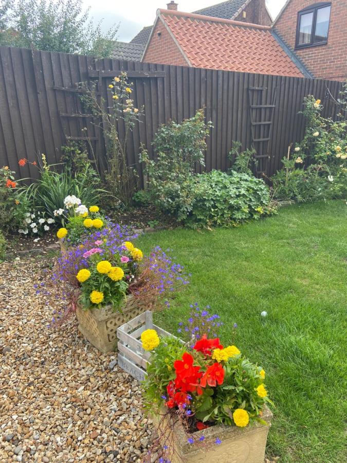 Willow Tree Cottages Newark upon Trent Extérieur photo